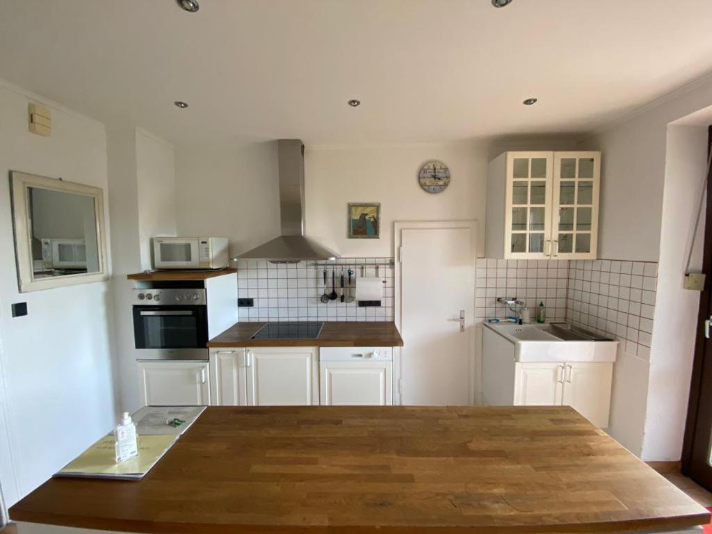 Ferienwohnung Am Theo Carlen Platz Ormesheim エクステリア 写真